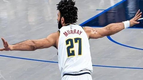 掘金终结活塞八连胜，客场遭遇败绩